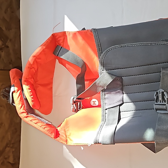 Outward Hound Granby Splash Life Jacket Size Medium Orange/Gray - Picture 5 of 11